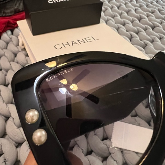 Chanel sunglasses main image 13